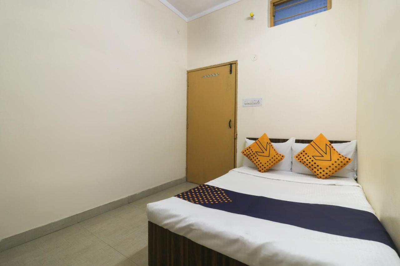 Spot On Negi Home Stay Dehradun Zewnętrze zdjęcie